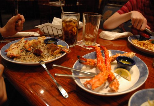 Yummy seafood. Illinois (2007)