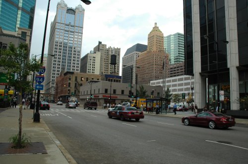 A Chicago street. Chicago (2007)