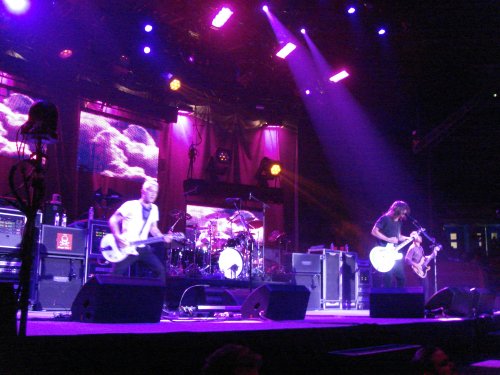 The Foo Fighters look pretty in pink… or is that purple. Nottingham (2007)