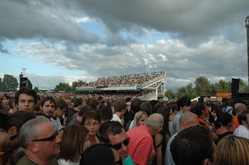 The crowd waits patiently for Editors to take to the stage. Manchester (2008)