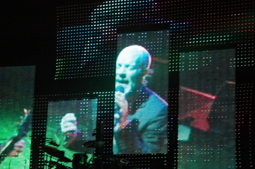 The back screen imagery was really nicely done. Manchester (2008)