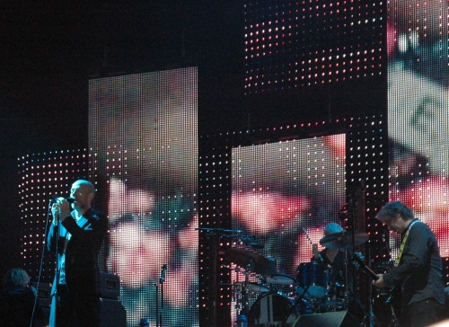Michael Stipe and Peter Buck… where's Mike Mills? Manchester (2008)