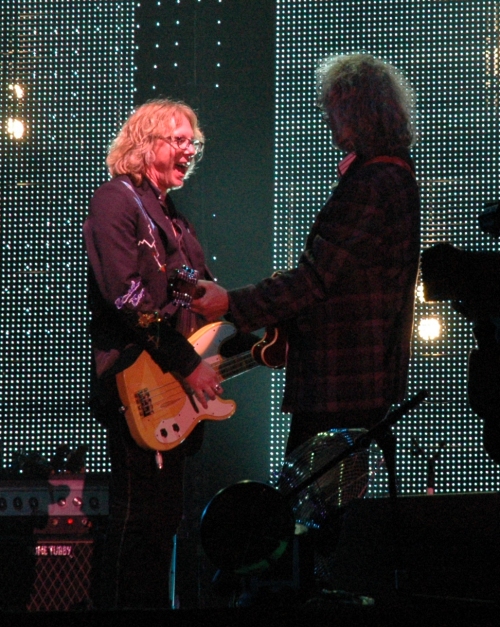 Mike Mills enjoying himself. Manchester (2008)