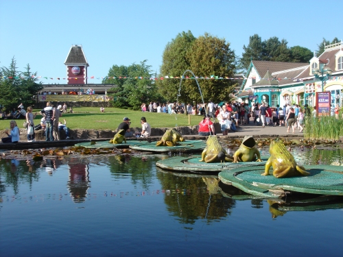 The entrance where the parents can stay, Alton Towers (2006)