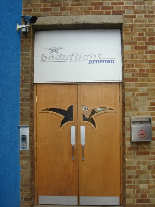 The main entrance to the Bodyflight centre. The reception is on the third floor. Bedford (2007)