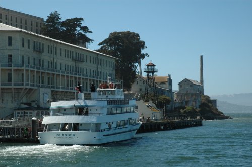Some lucky people arrive at the island for a tour of Alcatraz. San Francisco (2007)