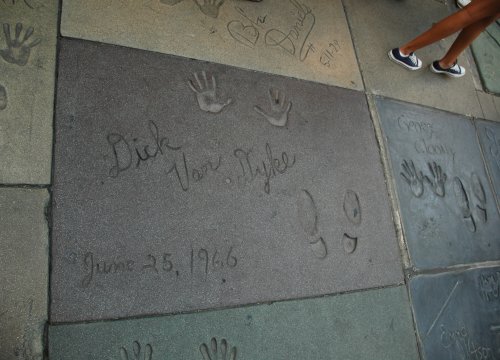 Dick Van Dyke's prints at Mann's Chinese Theatre. 'Ello Mary Poppins. Los Angeles (2007)