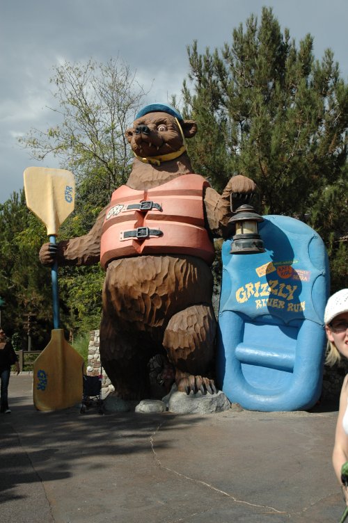 Looks like the entrance to a water ride to me. It was a great ride. We didn't get that wet too! Los Angeles (2007)