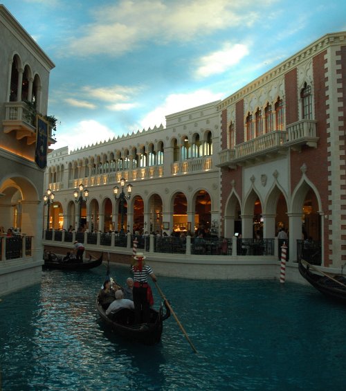 The inside of the Venetian hotel and casino. Daytime inside, night time outside. Las Vegas (2007)