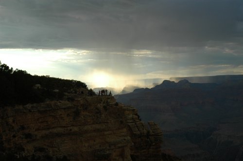 Lots of nice light beams and cloud patterns make the Grand Canyon look amazing. Arizona (2007)