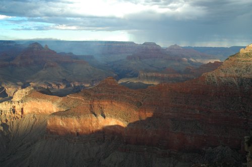 Most of the grand canyon was open and you could quite easily walk off the edge if you wanted to. Arizona (2007)