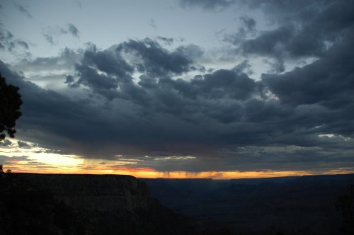 Bye bye sun, thanks for the great photos of the Grand Canyon. Arizona (2007)