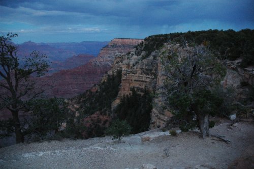 The sun has gone down over the Grand Canyon, time to find a hotel and somewhere to eat. Arizona (2007)