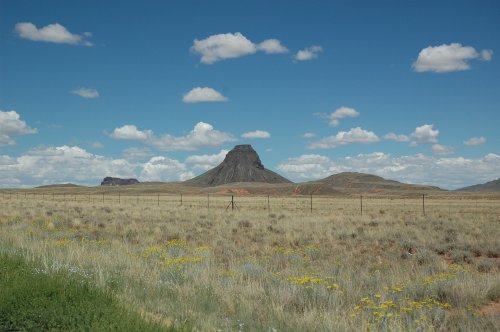 A big rock in the middle of nowhere… Arizona (2007)