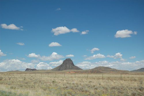 An almost identical picture of the big rock. Arizona (2007)