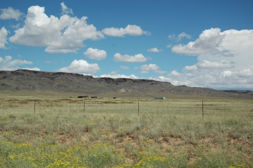What's that in the distance? A house? Arizona (2007)