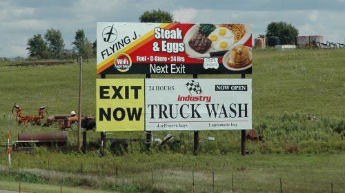 The eggs Americans serve for breakfast are lovely… the pancakes are really, really horrible though! Texas (2007)