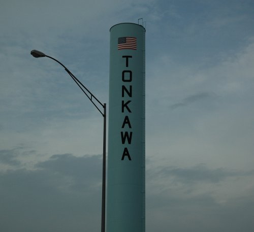 A tower with the town name on it. Oklahoma (2007)