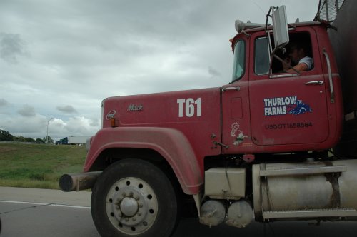 Overtaking a dirty old truck. Kansas (2007)